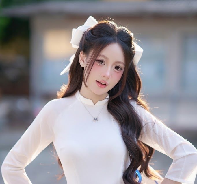 Make up Kỷ Yếu